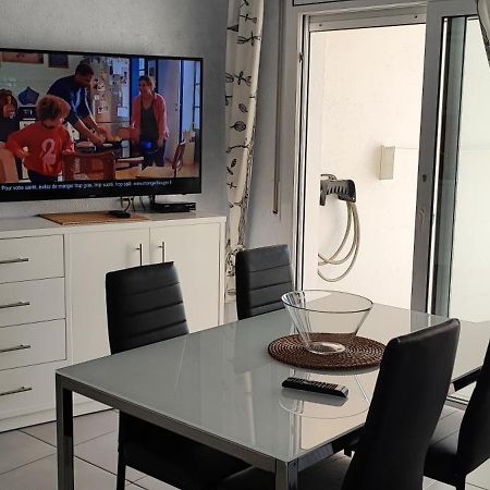 Apartament Oasis B3 Roses Exterior photo