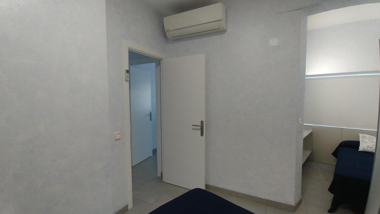 Apartament Oasis B3 Roses Exterior photo
